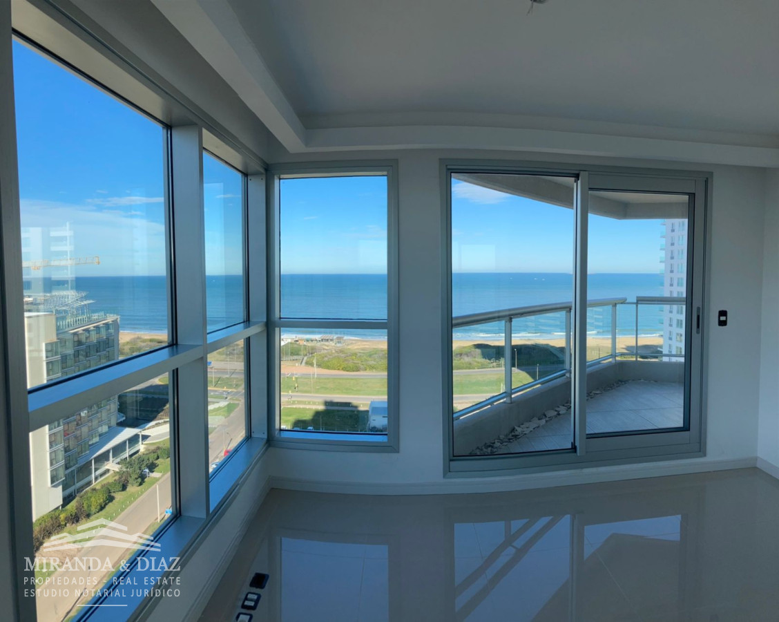 Brava - GoPunta - Portal Inmobiliario de Punta del Este - Maldonado