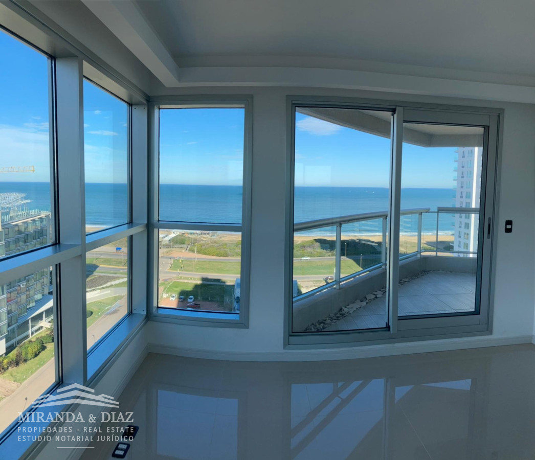 Brava - GoPunta - Portal Inmobiliario de Punta del Este - Maldonado