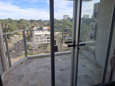  Excelente ubicación con hermosa  vista, gran oportunidad!!!