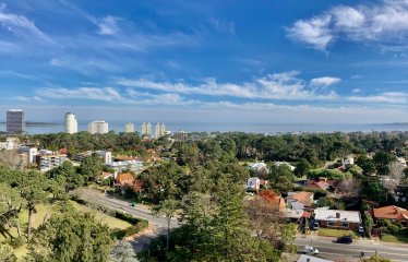 Tres dormitorios con vista al mar en Roosevelt