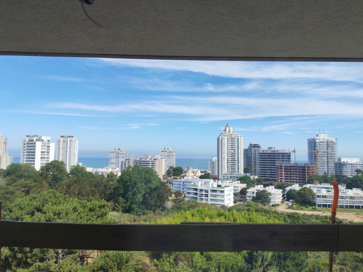 Un dormitorio a pasos de Playa Brava