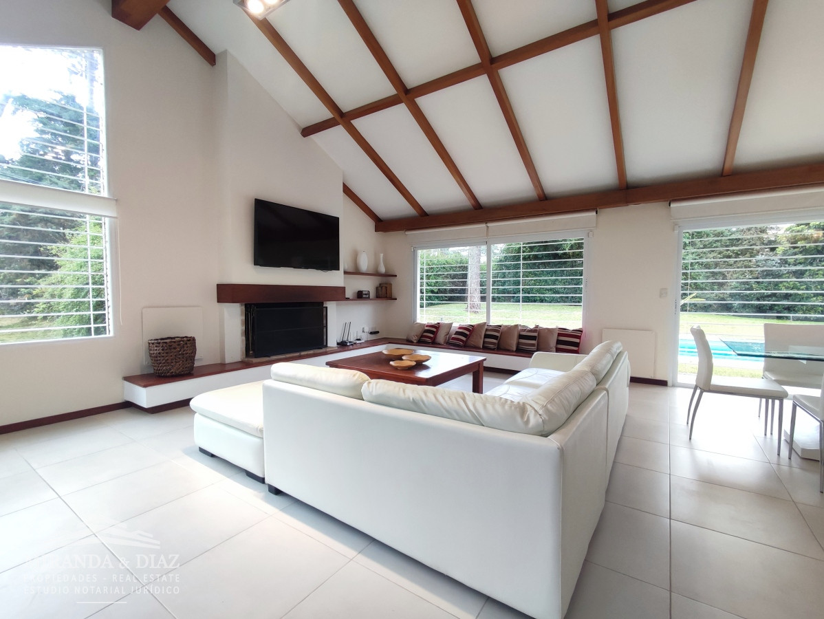 Mansa - GoPunta - Portal Inmobiliario de Punta del Este - Maldonado