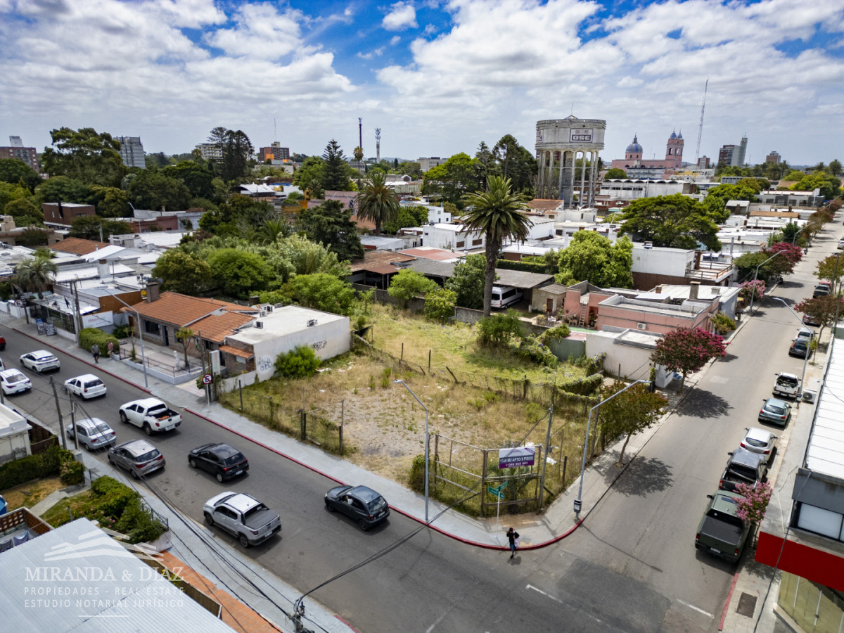 Terreno esquinero para edificacion en altura - MYD3162T
