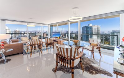 Piso alto en One, 3 suites más dependencia