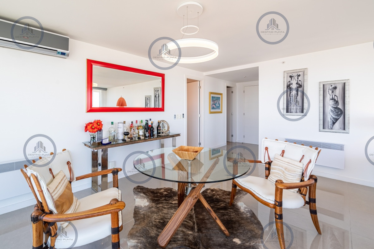 Apartamento ID.1107 - Venta de apartamento en Torre One de Punta del Este