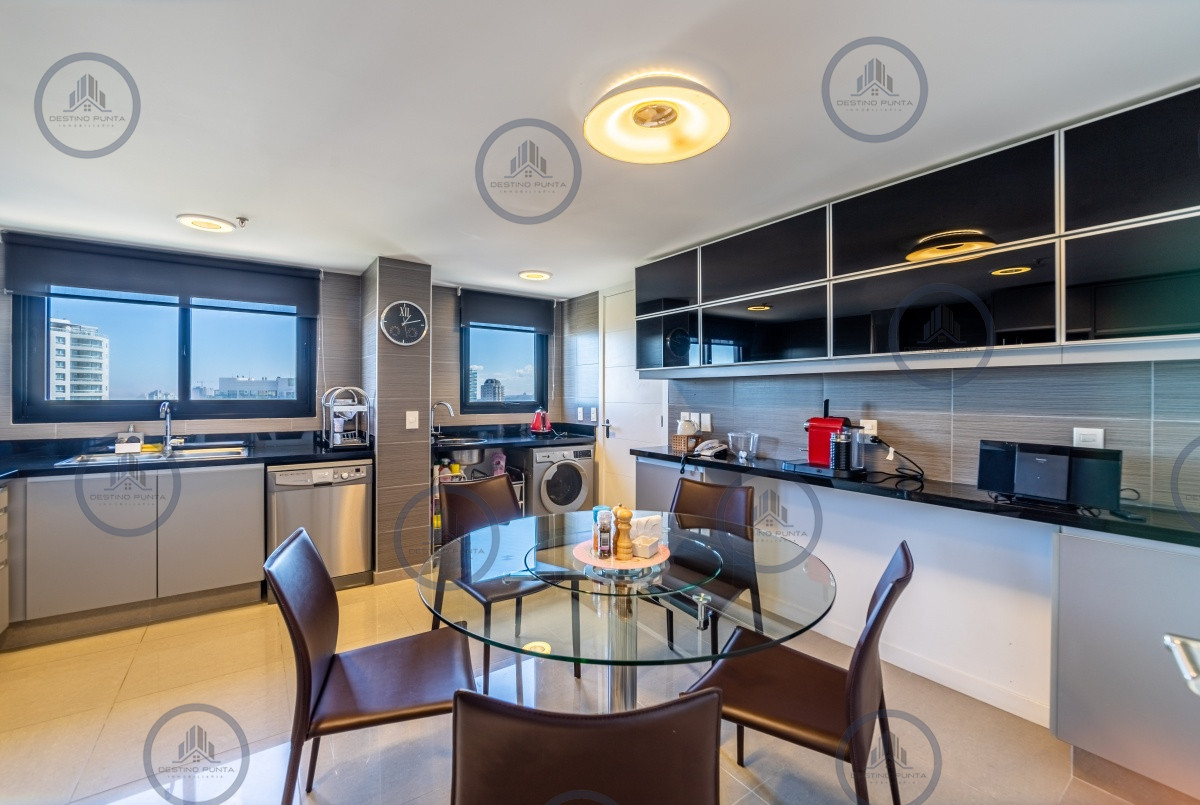 Apartamento ID.1107 - Venta de apartamento en Torre One de Punta del Este