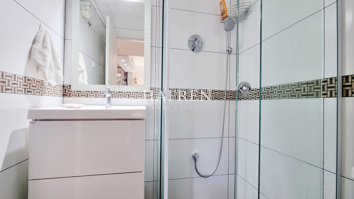 Apartamento ID.9 - Venta Apartamento 2 Dormitorios en Playa Mansa