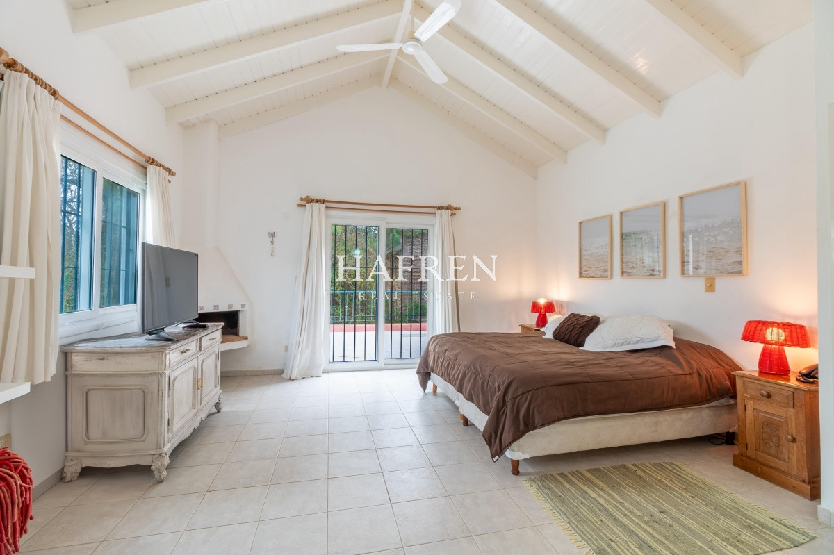Casa ID.8 - Venta Casa 4 Dormitorios en La Barra