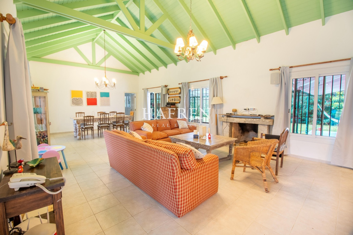 Casa ID.8 - Venta Casa 4 Dormitorios en La Barra