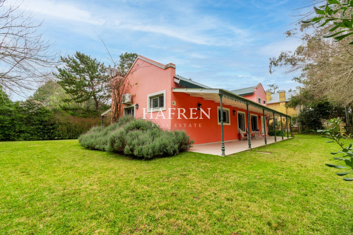 Casa ID.8 - Venta Casa 4 Dormitorios en La Barra