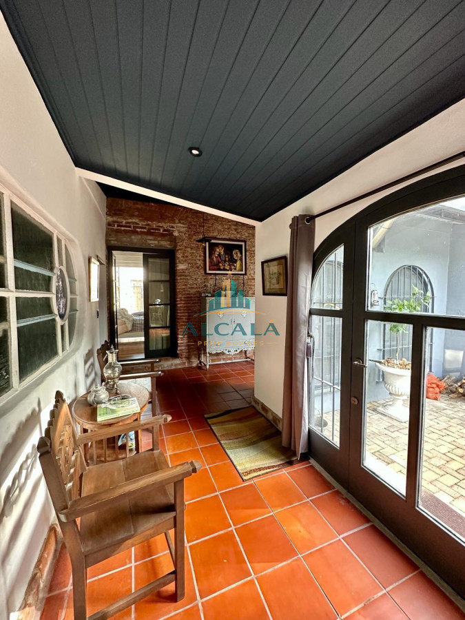 Casa ID.11 - Venta Casa 3 Dormitorios de Epoca en San Carlos