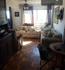 Apartamento en Malvin con RENTA 3 dormitorios con vista al mar
