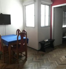 Venta apartamento 2 dormitorios Pocitos OPORTUNIDAD con Renta