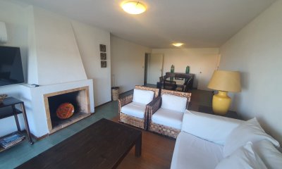 Venta Apartamento 3 Dormitorios  Penthouse frente al mar