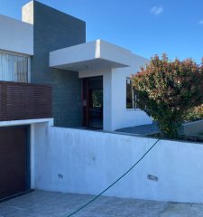 Venta Casa 3 Dormitorios en Piriapolis