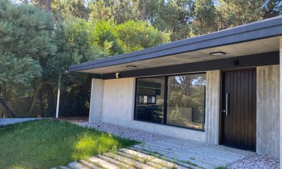 Venta Casa 3 Dormitorios a Estrenar en Punta Colorada