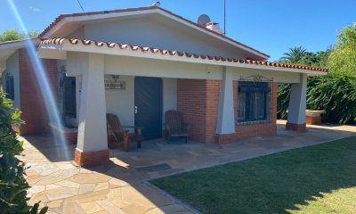 Venta Casa 3 Dormitorios en Las Flores
