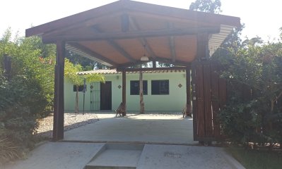 Venta Casa 3 dormitorios con apto de servicio!