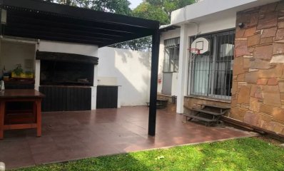 Venta hermosa PH independiente en Malvin Sur