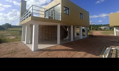 Venta Casa 2 Dormitorios con vista al mar en Punta Negra
