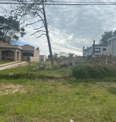 Venta de terreno de 750 m2 en Solymar