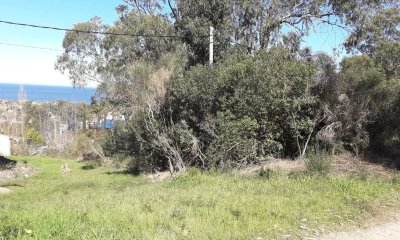 venta Terreno Esquina cerca del mar en Punta Fria