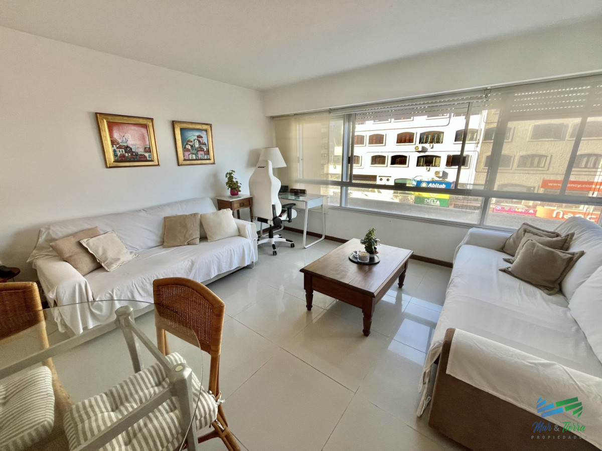 Apartamento ID.5730 - En venta apartamento 2 dormitorios en Peninsula, Punta del Este