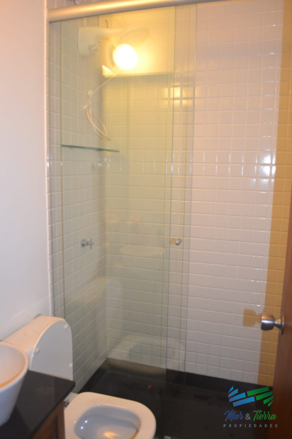 Apartamento ID.5730 - En venta apartamento 2 dormitorios en Peninsula, Punta del Este