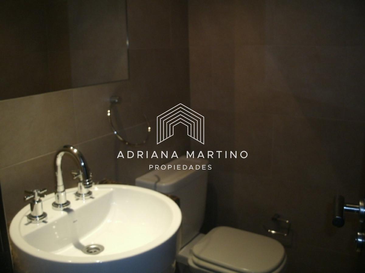 Apartamento ID.69411 - ALQUILER VENTA LA BARRA DEPARTAMENTO PENT HOUSE PISCINA PARRILLERO 3 DORMITORIOS 4 BAÑOS DEPENDENCIA DE SERVICIO TERRAZA