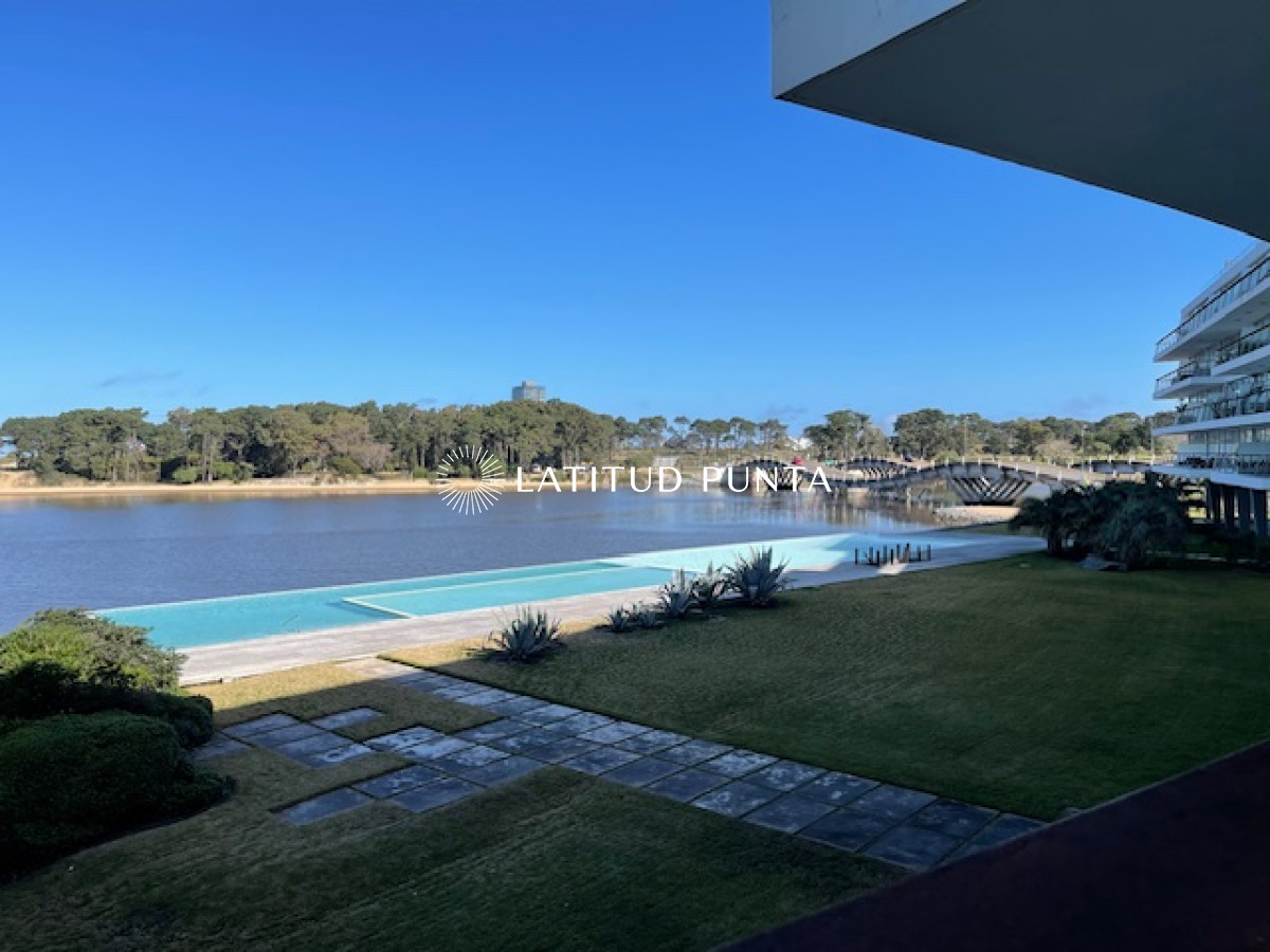 Apartamento en La Barra, 4 suites más dependencia - GoPunta - Portal Inmobiliario de Punta del Este - Maldonado