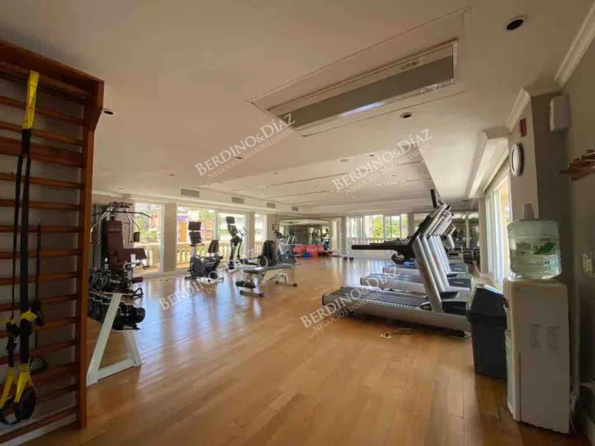 Apartamento ID.3093 - VENTA ALQUILER APARTAMENTO PRIMERA LINEA MANSA PUNTA DEL ESTE