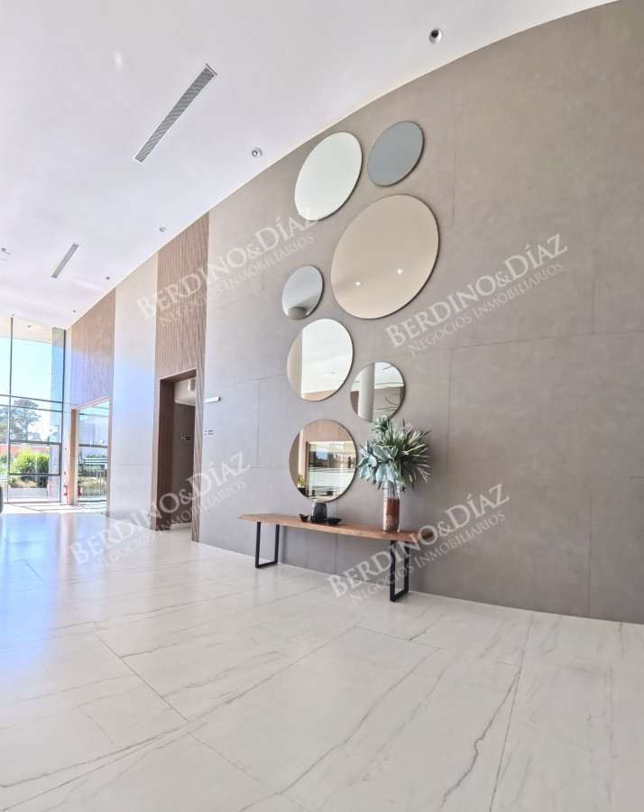 Apartamento ID.3095 - Venta de Apartamento de 3 Suites + dependencia en primera línea de la Mansa