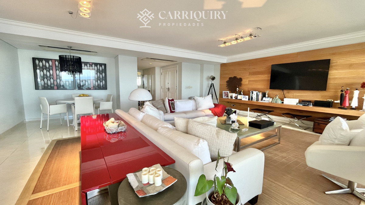 Apartamento ID.10493 - VENTA ALQUILER APARTAMENTO PRIMERA LINEA MANSA PUNTA DEL ESTE