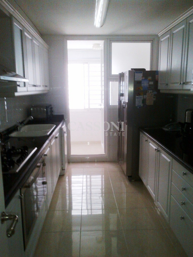 Apartamento ID.1990 - VENTA PUNTA DEL ESTE MANSA PRIMERA LINEA 