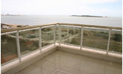 APARTAMENTO VENTA ALQUILER PUNTA DEL ESTE MANSA PRIMERA LINEA