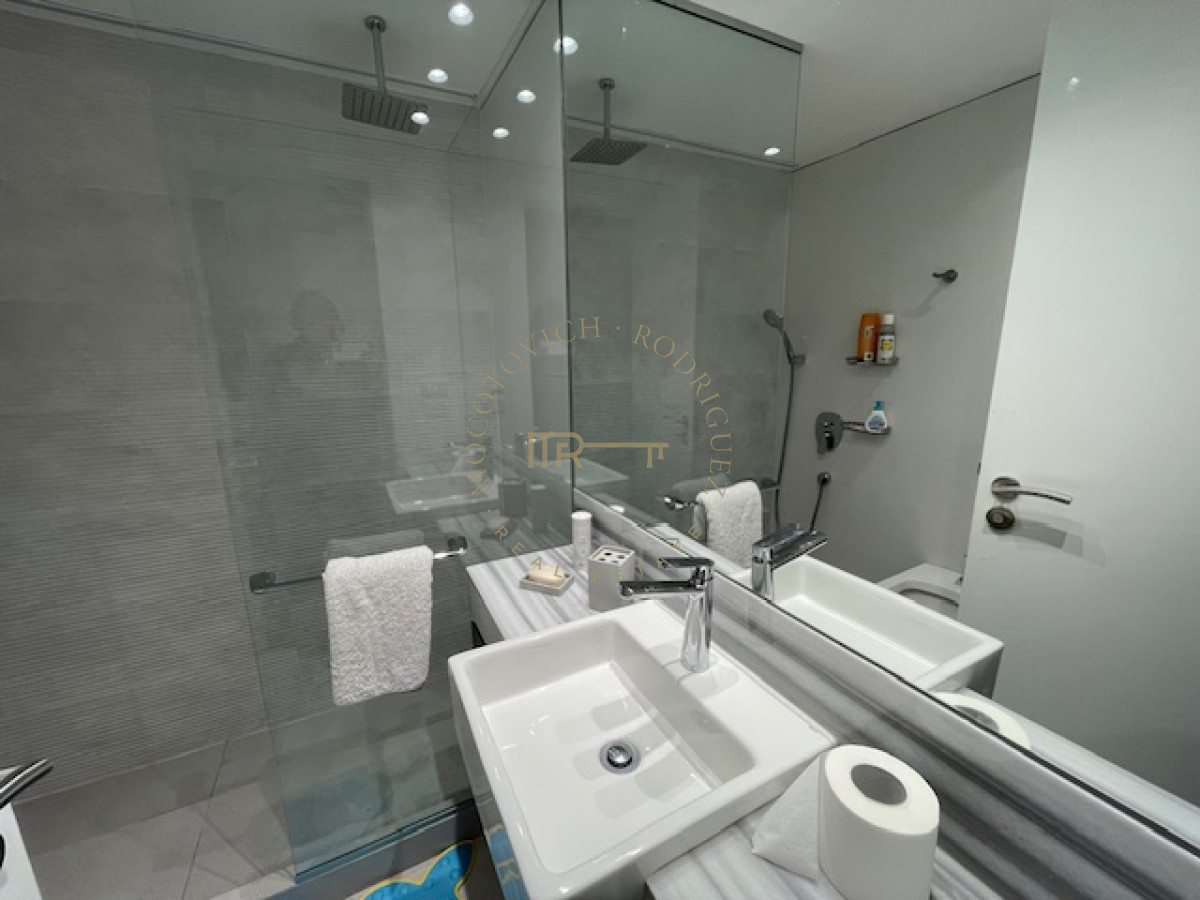 Apartamento ID.2906 - VENTA BRAVA PRIMERA LINEA PUNTA DEL ESTE