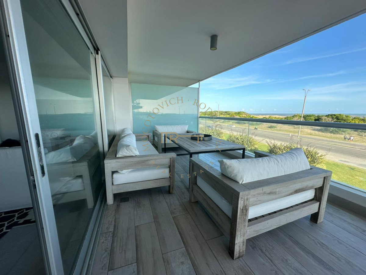 Apartamento ID.2906 - VENTA BRAVA PRIMERA LINEA PUNTA DEL ESTE