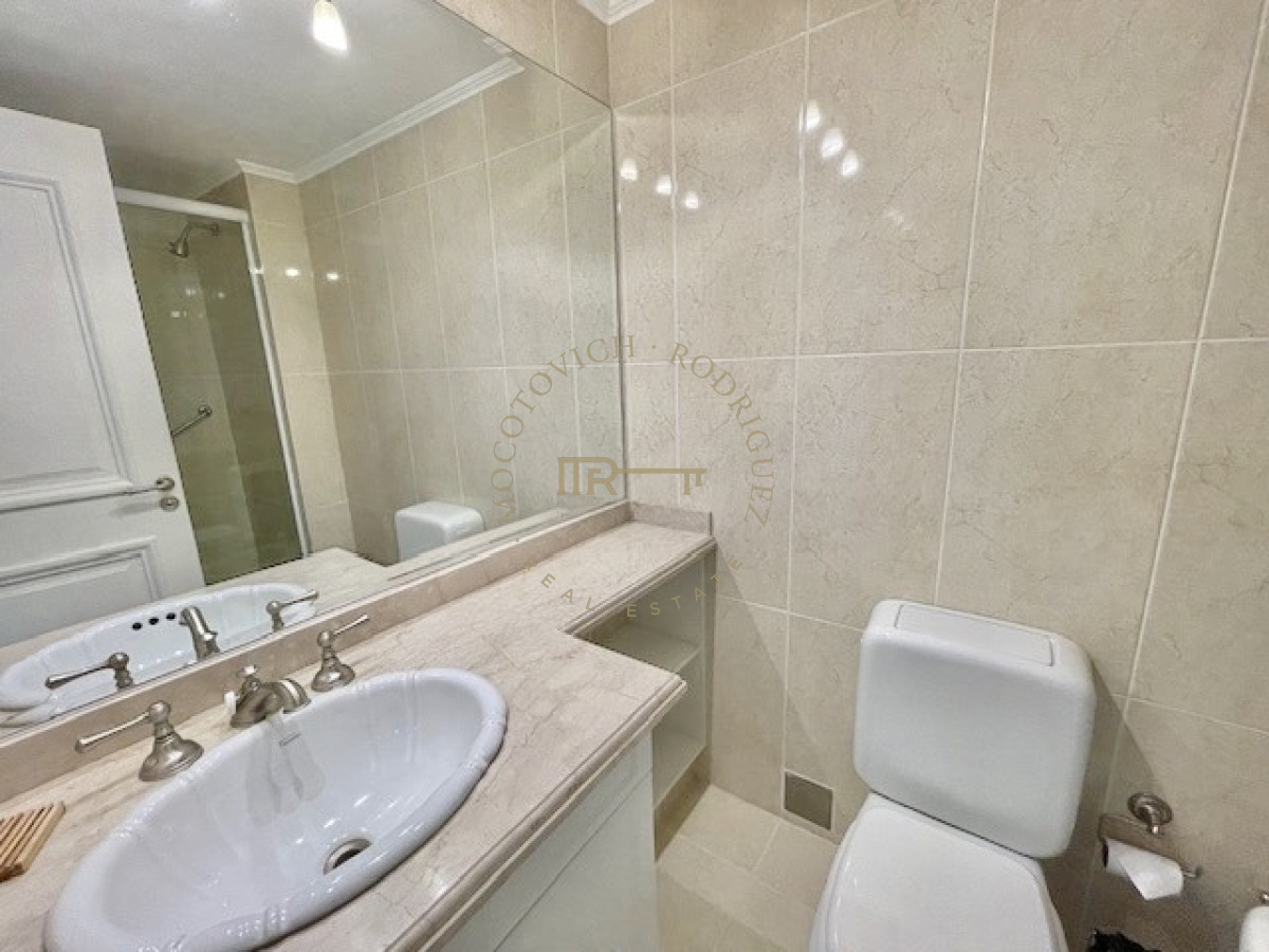 Apartamento ID.2065 - ALQUILER MANSA PRIMERA LINEA  DEPARTAMENTO 2 DORMITORIOS 2 BAÑOS GARAJE PISCINA MUCAMA