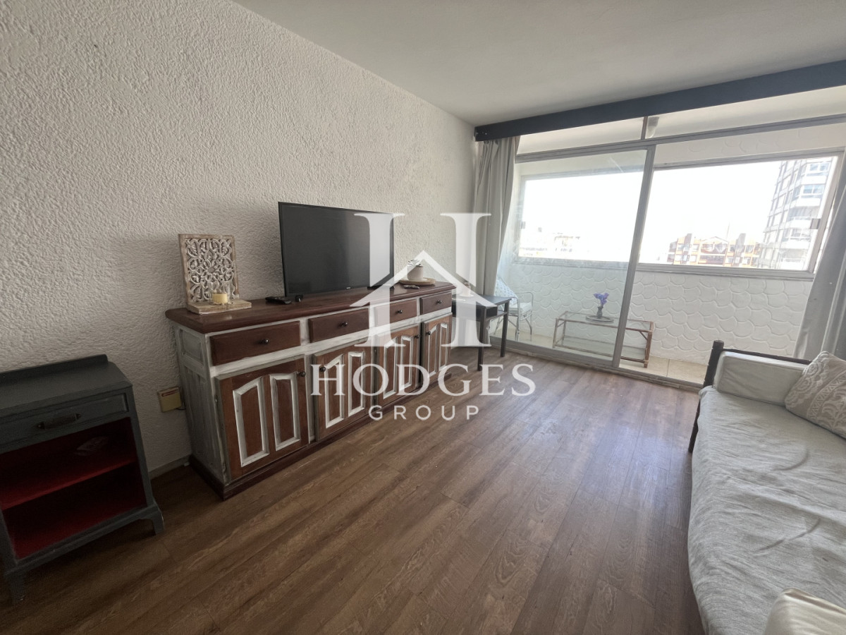Apartamento ID.213 - APARTAMENTO 3 DORMITORIOS A RECICLAR