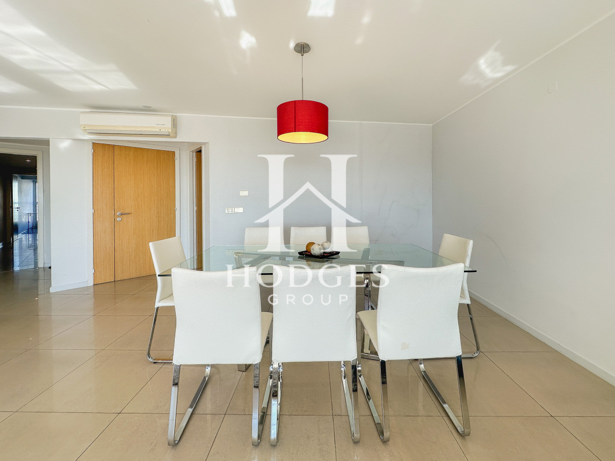 Apartamento ID.9 - Apartamento en playa mansa, 3 dormitorios