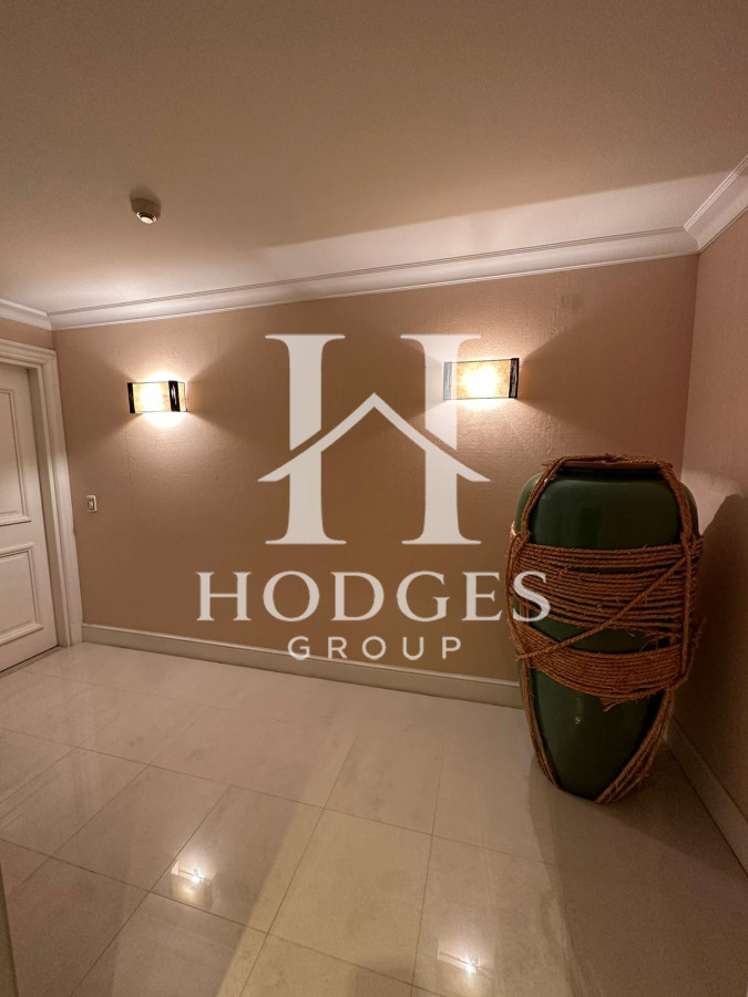 Apartamento ID.10 - En venta y alquiler, 4 dormitorios - playa mansa primera linea