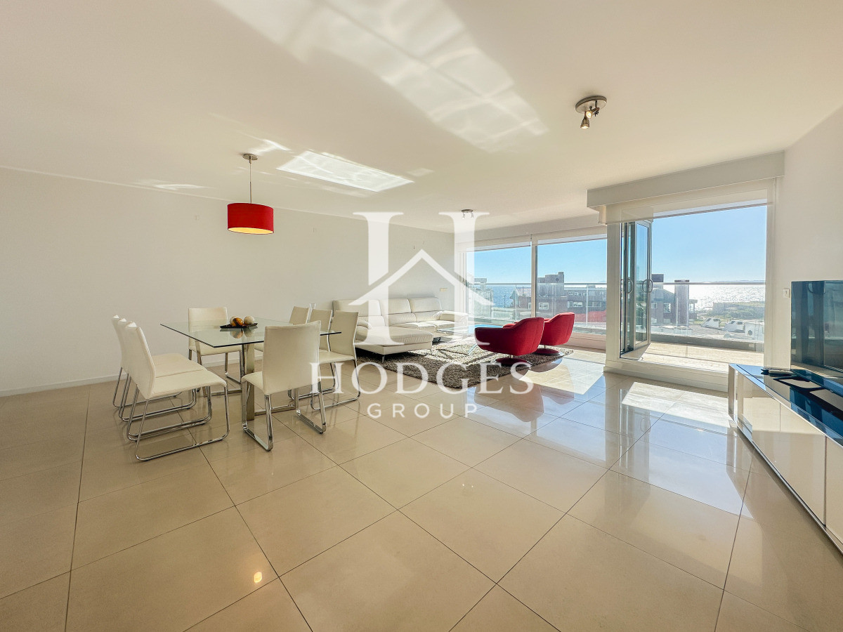 Apartamento ID.9 - Apartamento en playa mansa, 3 dormitorios