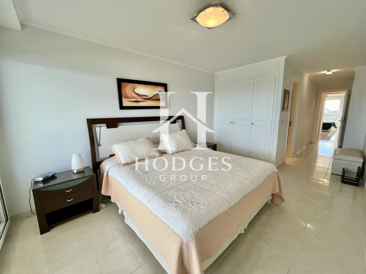 Apartamento ID.225 - Apartamento en Mansa primera línea