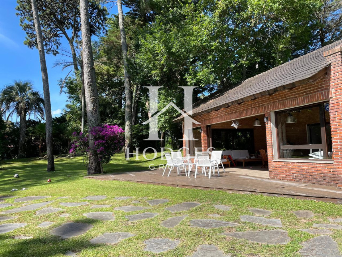 Casa ID.4 - Casa en venta zona Mansa