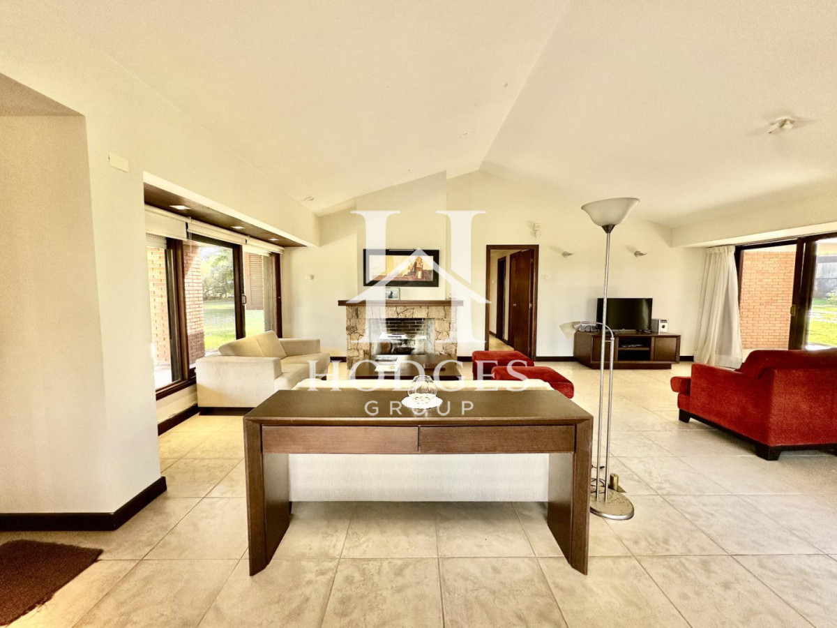 Casa ID.4 - Casa en venta zona Mansa