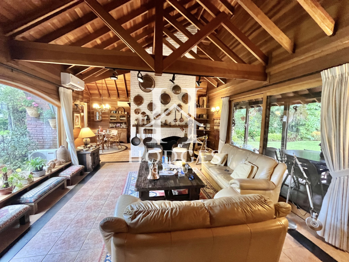 Casa ID.467 - CASA EN VENTA PINARES