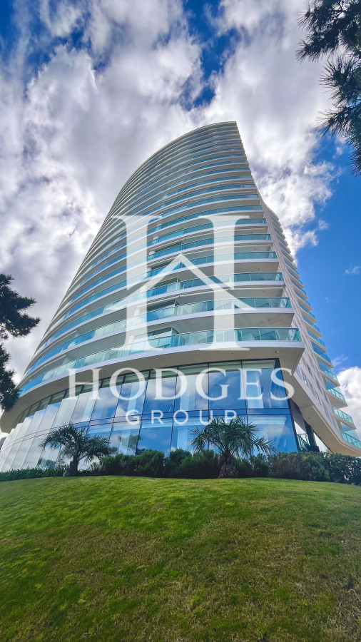 Apartamento ID.13 - Venta de Apartamento de 3 Suites + dependencia en primera línea de la Mansa