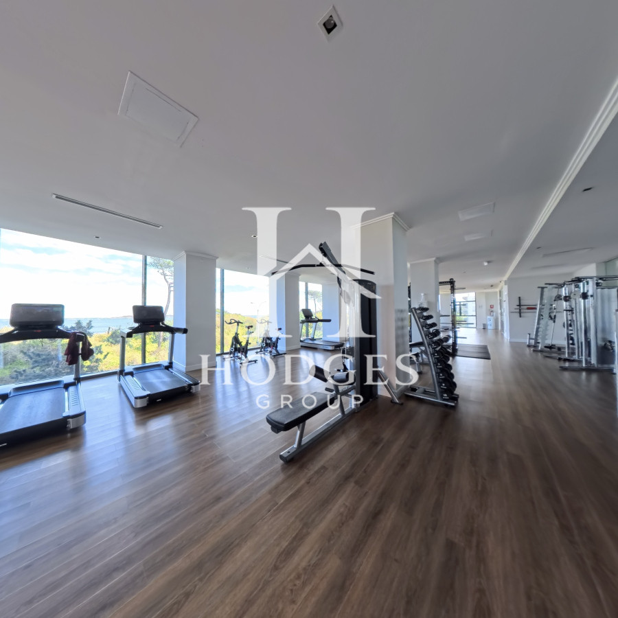 Apartamento ID.13 - Venta de Apartamento de 3 Suites + dependencia en primera línea de la Mansa