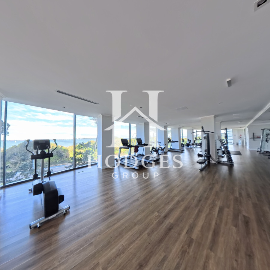 Apartamento ID.13 - Venta de Apartamento de 3 Suites + dependencia en primera línea de la Mansa
