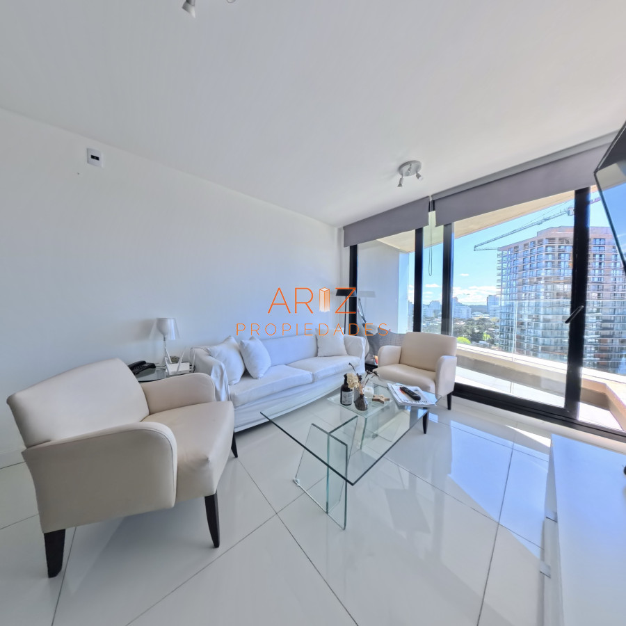 Apartamento ID.2457 - VENTA APARTAMENTO 1 DORMITORIO Y MEDIO BAJOS GASTOS COMUNES EXCELENTE RENTABILIDAD PUNTA DEL ESTE VISTA AL MAR